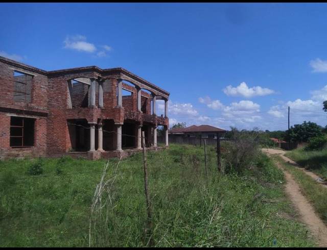 7 BEDROOM HOUSE FOR SALE IN TSWINGA